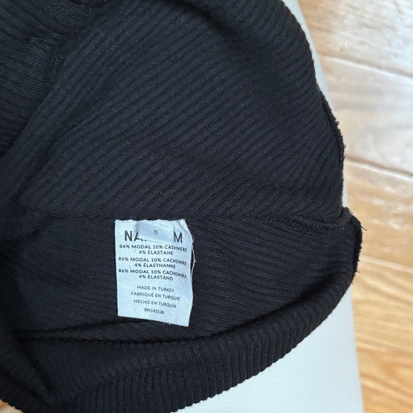 Button-Up Bodysuit - Picture 7 of 7